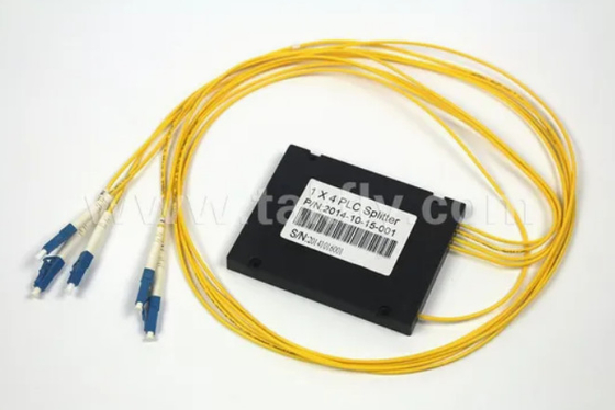 المدمج Gpon Epon 1X4 SC APC ABS FTTX Fiber Optic PLC Splitter مع تسامح درجة الحرارة -40- 85C