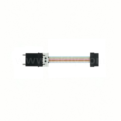MT-Mini Multicore Fiber Optic Patch Cord خسارة العودة من MM/PC 20dB/SM/APC 60dB للشبكة