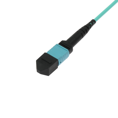 الطول المخصص للكسر MPO MTP وضع الألياف متعددة الأوضاع ≤ 0.2dB