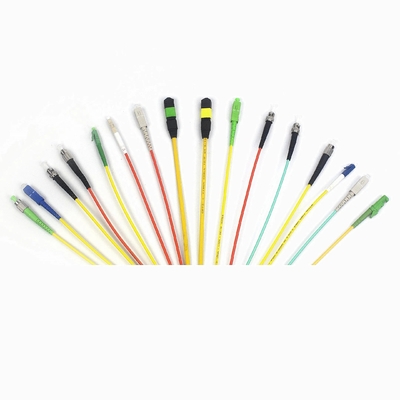 SC/LC/ST/FC سلك الألياف البصرية 100N قوة الشد PVC/LSZH