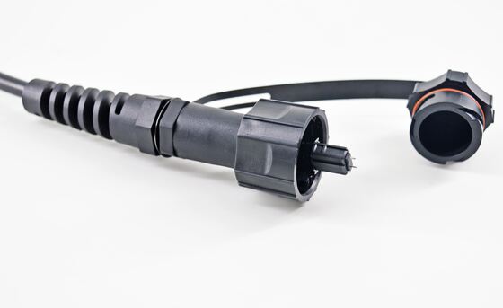 كابل تقسيم الألياف الضوئية المقاوم للماء ODVA MPO MTP ذكر أنثى إلى LC SC FC ST SM MM OM3 OM4 OM5 / سلك توصيل الألياف الضوئية / كابل توصيل الألياف الضوئية / كابل توصيل الألياف الضوئية / كابل مروحة الألياف الضوئية