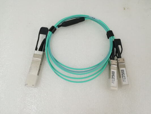 كابلات بصرية نشطة من الألياف AOC 40G QSFP+ 2x10 SFP+ لمركز البيانات
