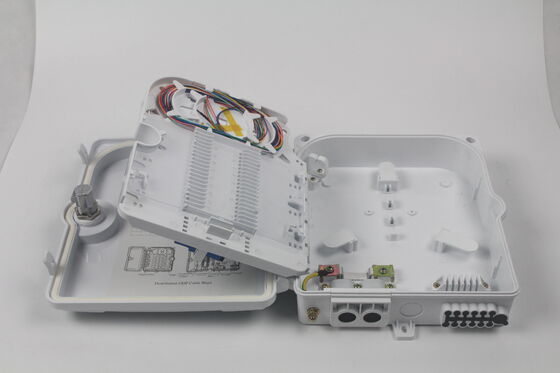 صندوق إنهاء الألياف الضوئية FTTH سهل الصيانة مع حماية IP65 وخسارة إدخال تبلغ 0.2 ديسيبل
