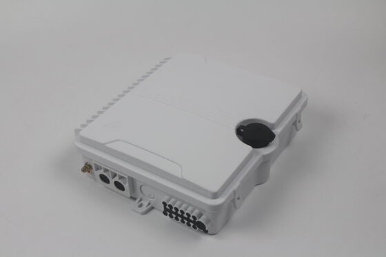 صندوق إنهاء الألياف الضوئية FTTH سهل الصيانة مع حماية IP65 وخسارة إدخال تبلغ 0.2 ديسيبل