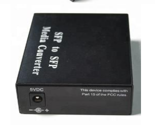 10-100-1000M SFP إلى SFP محول الوسائط