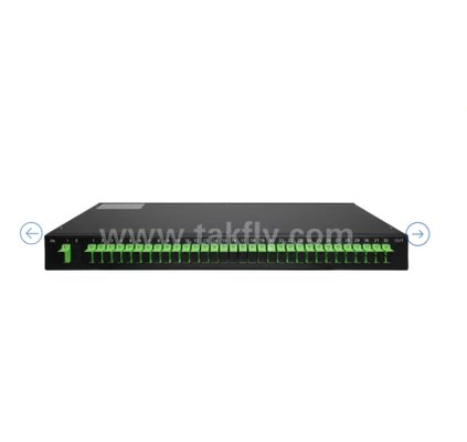 1U ريك ماونت PLC المجزع البصري   19 "اللوح، وضع واحد G657A1، SC / APC، لتوزيع الإشارة البصرية