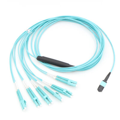 سلك التصحيح MPO/MTP عالي الأداء   8/12/24 الألياف ، خسارة منخفضة ، متوافقة مع IEC و TIA