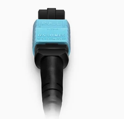 موصلات MPO (Multi-fiber Push On) هي موصلات بصرية متعددة الألياف عالية الكثافة مصممة للاتصالات الضوئية السريعة والموثوقة والمدمجة في مراكز البيانات والشبكات عالية السرعة.