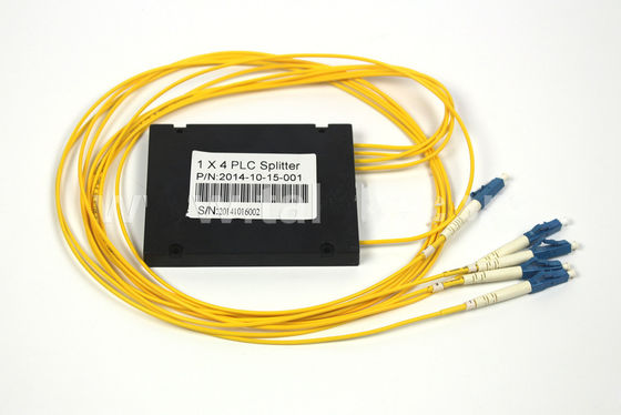 ABS 1 × 4 LC UPC SM الألياف البصرية PLC الفاصل G657A1 2.0 مم LSZH كابل الألياف