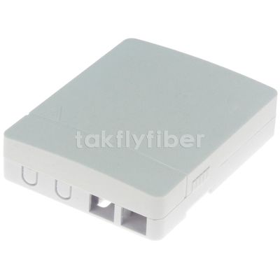 FTTX 2 Port FTTH Wall Outlet Fiber Optic Termination Box مع محول SC ضفيرة