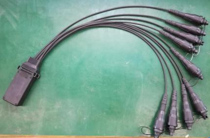 OM1/OM2 نوع الألياف SuperTap Connector التثبيت السريع لـ Mini FiberHub CLOSURE