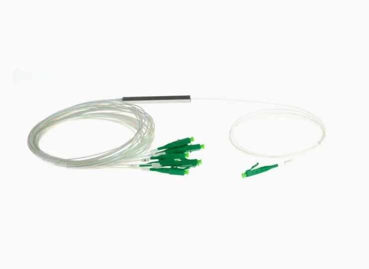 G657A1 نوع الألياف المقبل على الارتباط LC 1X8 900um أنابيب الفولاذ المصغرة Fiber Optic PLC Splitter PDL≤0.4dB