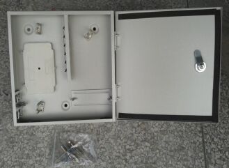 لوحة تصحيح الألياف الضوئية ذات 12 مركزًا ODF-IW12B