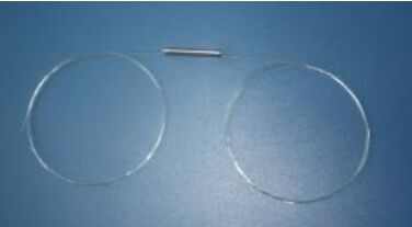 عازل صغير أحادي المرحلة غير حساس للاستقطاب