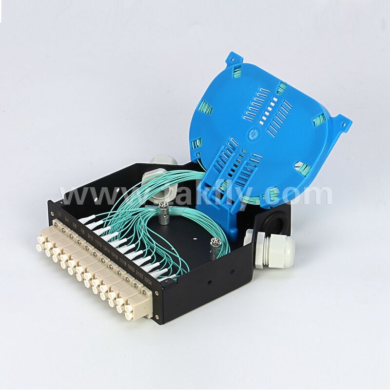 صندوق محطة الألياف الضوئية للسكك الحديدية / لوحة التصحيح بالألياف الضوئية / ODF / إطار التوزيع الضوئي / ODF للكابلات الضوئية