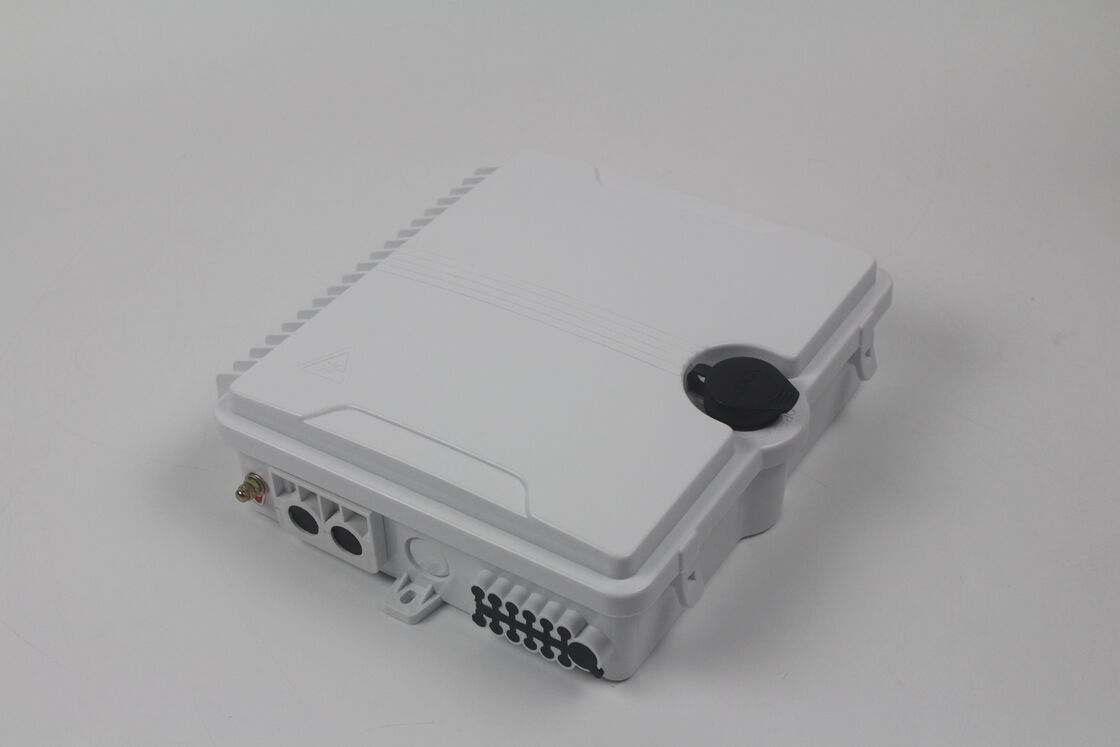 صندوق إنهاء الألياف الضوئية FTTH سهل الصيانة مع حماية IP65 وخسارة إدخال تبلغ 0.2 ديسيبل