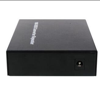 10G OEO محول الوسائط الليفية 3R مكرر SFP + إلى SFP + —— أداء وكفاءة عالية