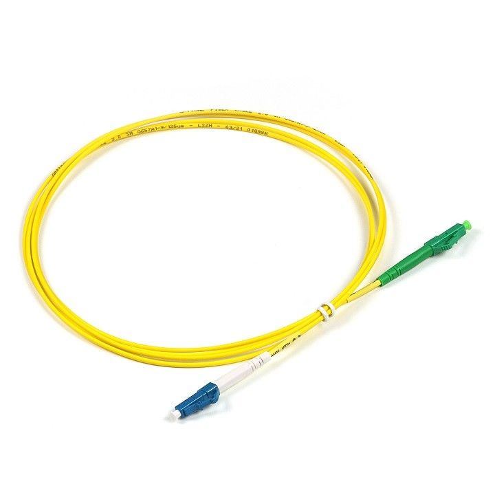 LC UPC إلى LC APC كابلات الألياف البصرية التصحيح SM Simplex G657A1 2.0 مم LSZH