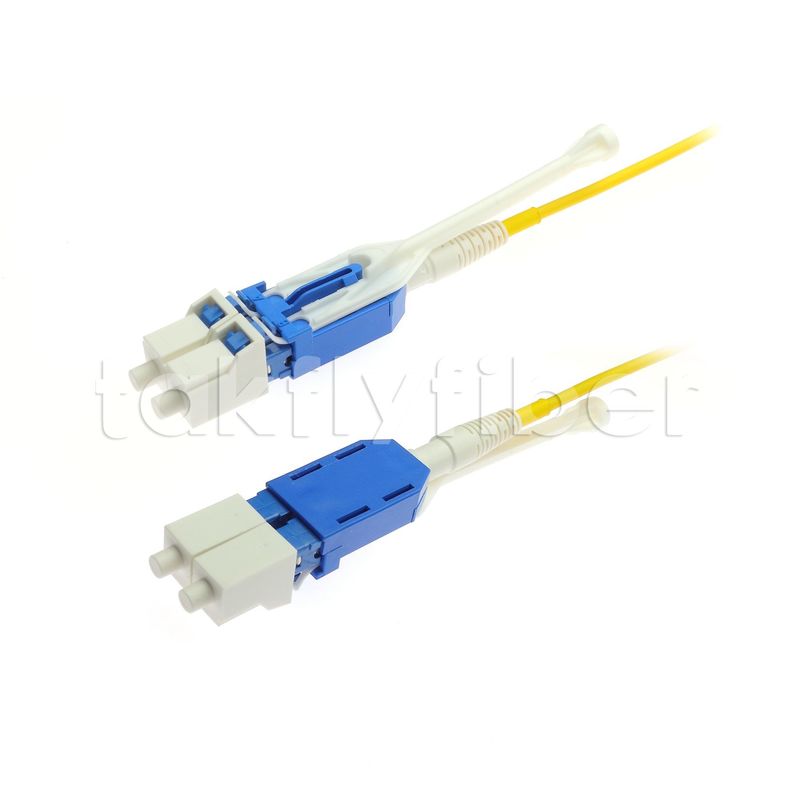 Uniboot Duplex Fiber Optic Patchcord قطر 2.0mm مع G657A1 Fiber و LSZH Jacket LC PC Connector